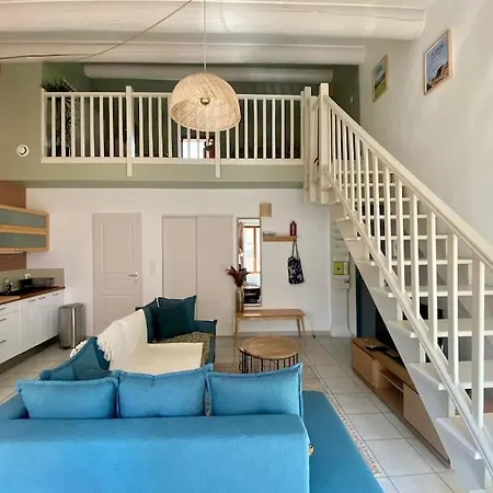 Loft Au Pied Du Luberon